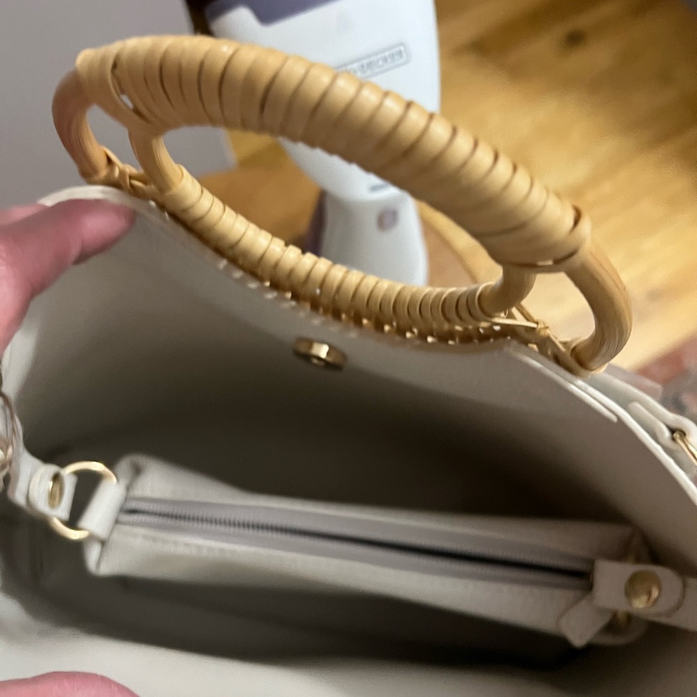Antik Kraft NWT vegan leather purse - Picture 6 of 6
